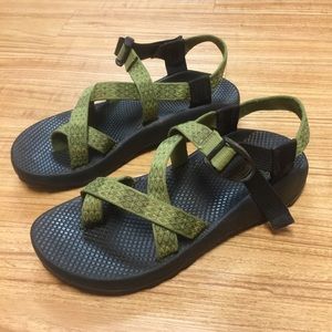 Women's Chaco Sandals Size 9